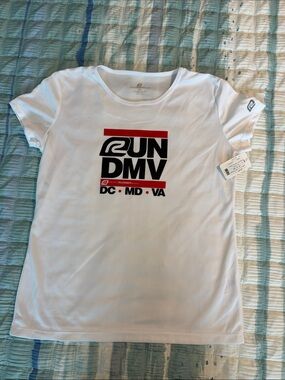 NWT: R-Gear Women's White 'Run DMV' Short Sleeve Tee